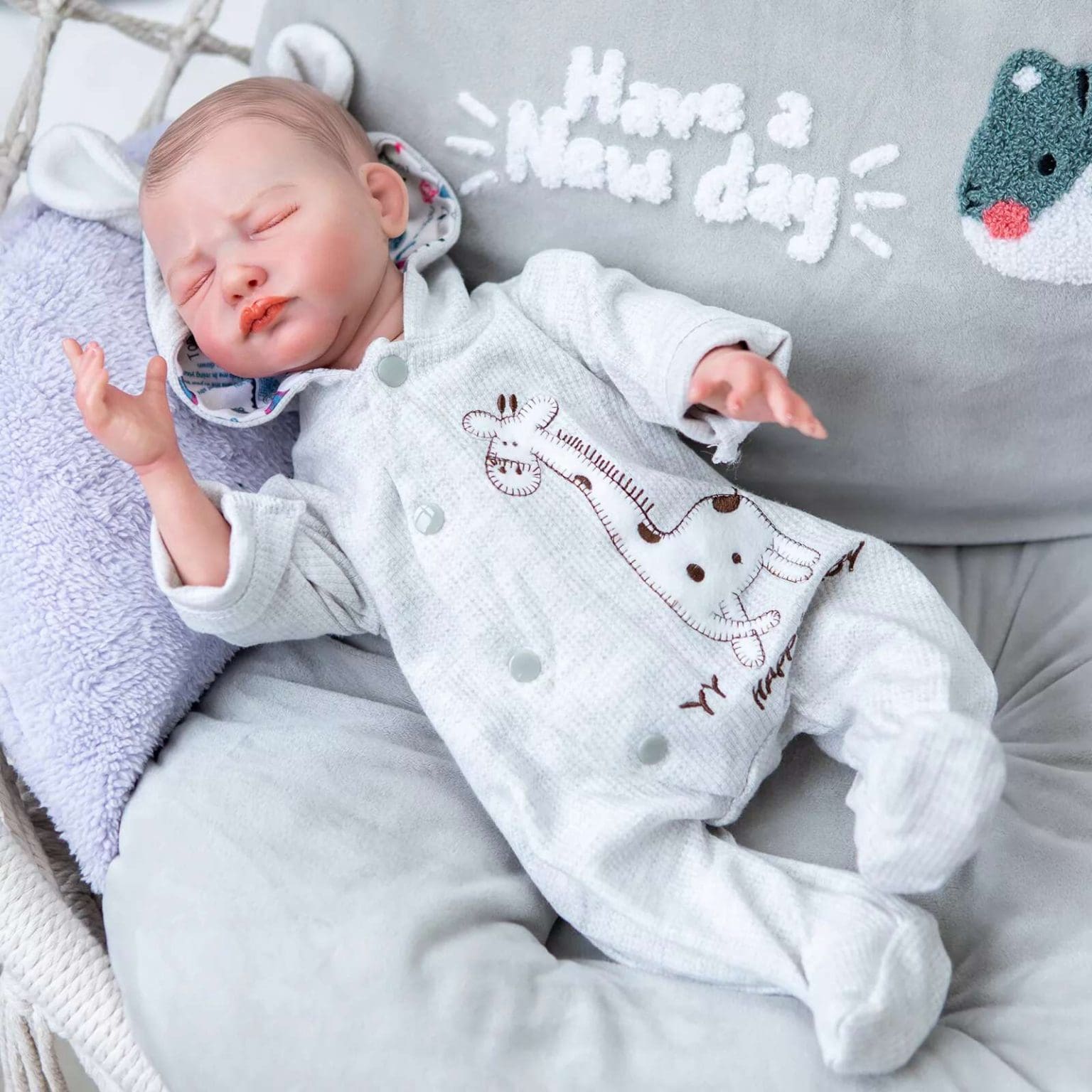 A daycare… for reborn babies! In Somain, Thérèse Dune has